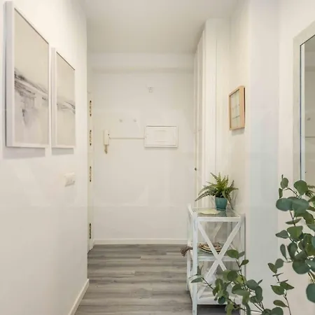 Apartamento Cozy Near Plaza De La Merced By Rems *