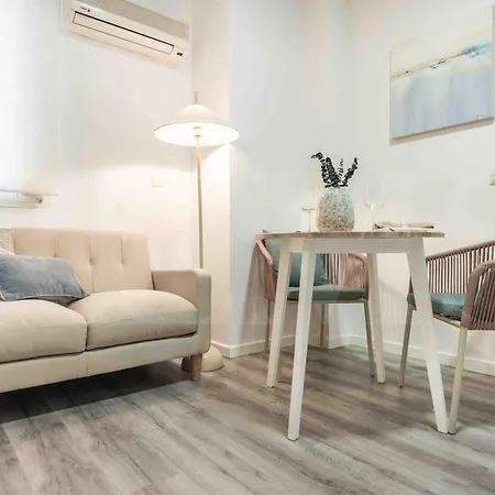 Apartamento Cozy Near Plaza De La Merced By Rems